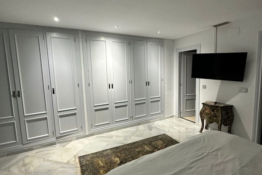 R5077666-Townhouse-For-Sale-Aloha-Terraced-4-Beds-229-Built-14