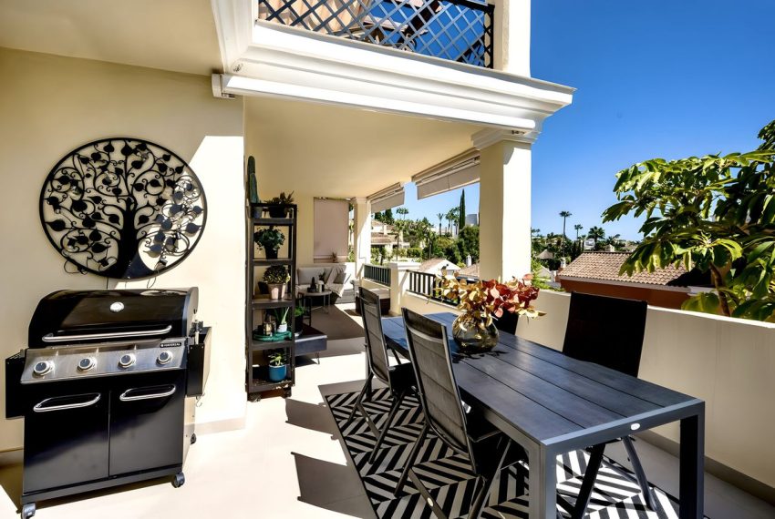 R5079052-Townhouse-For-Sale-Nueva-Andalucia-Terraced-4-Beds-276-Built-14