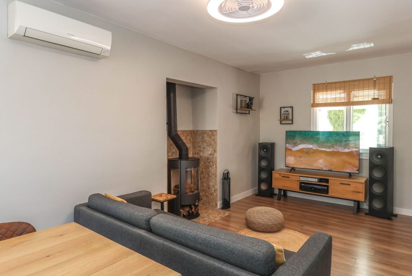 R5079136-Villa-For-Sale-Guaro-Detached-3-Beds-208-Built-6
