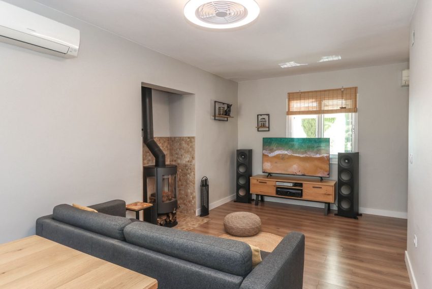 R5079136-Villa-For-Sale-Guaro-Detached-3-Beds-208-Built-8