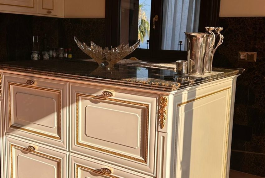 R5079865-Villa-For-Sale-Sierra-Blanca-Detached-4-Beds-562-Built-10