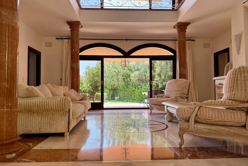 R5079865-Villa-For-Sale-Sierra-Blanca-Detached-4-Beds-562-Built-6