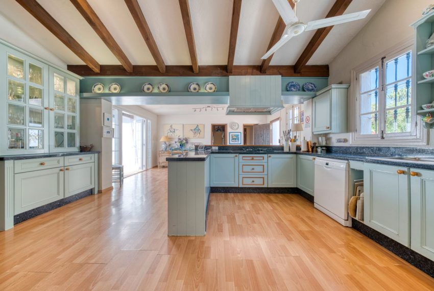 R5080252-Villa-For-Sale-La-Cala-de-Mijas-Detached-4-Beds-421-Built-19