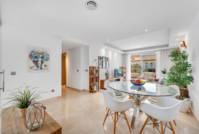 R5080573-Apartment-For-Sale-San-Pedro-de-Alcantara-Penthouse-3-Beds-123-Built-1