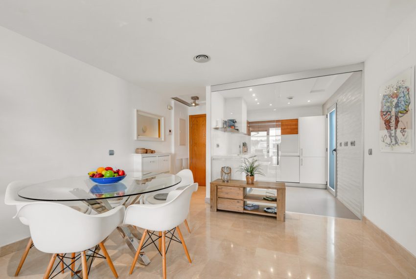 R5080573-Apartment-For-Sale-San-Pedro-de-Alcantara-Penthouse-3-Beds-123-Built-5