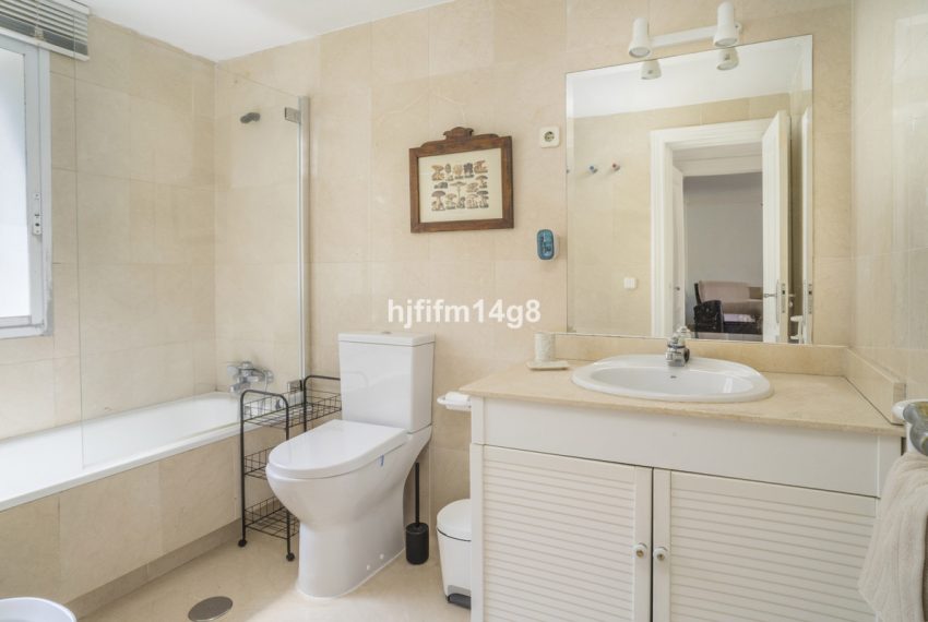 R5081509-Apartment-For-Sale-Benahavis-Middle-Floor-2-Beds-107-Built-16