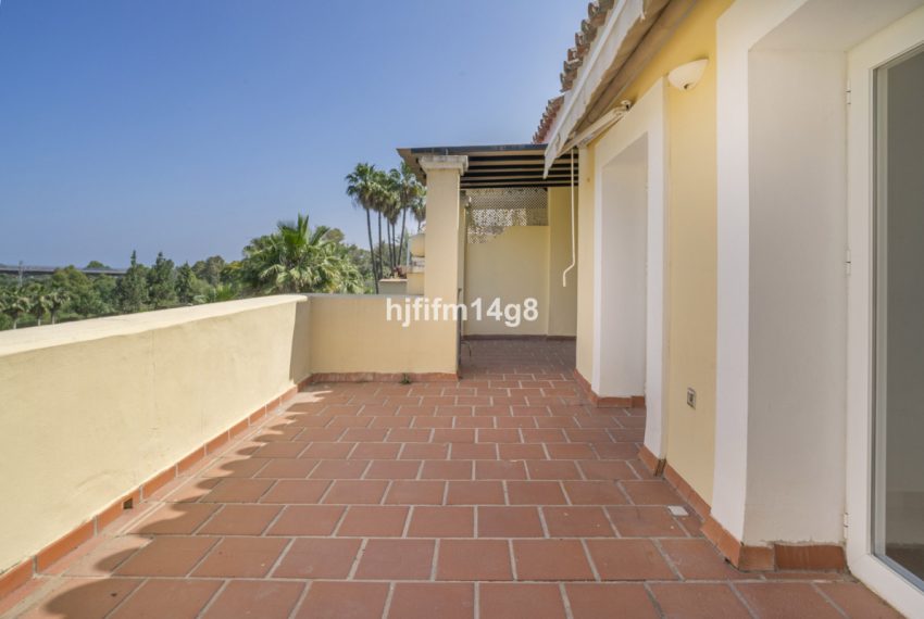 R5081509-Apartment-For-Sale-Benahavis-Middle-Floor-2-Beds-107-Built-2