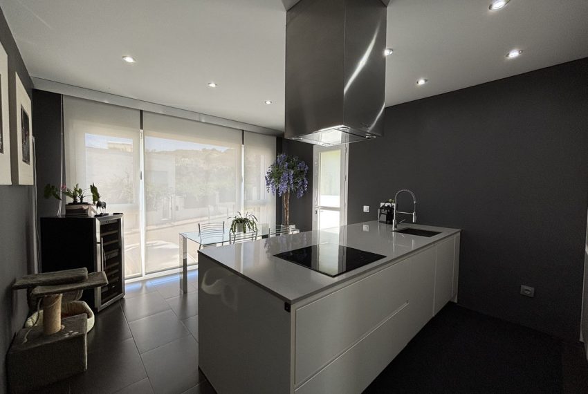 R5084113-Villa-For-Sale-La-Cala-Golf-Detached-5-Beds-441-Built-5