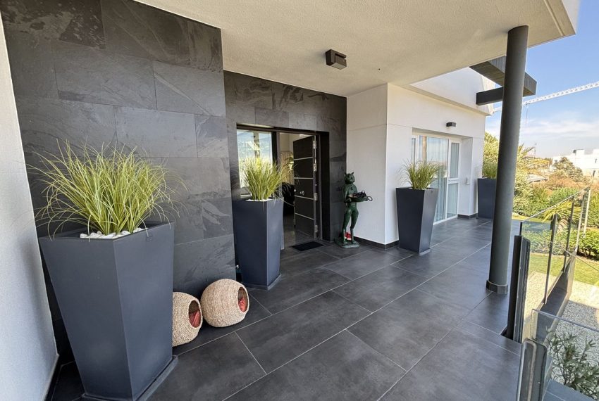 R5084113-Villa-For-Sale-La-Cala-Golf-Detached-5-Beds-441-Built-7