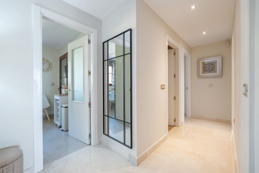 R5104996-Apartment-For-Sale-Benahavis-Middle-Floor-2-Beds-123-Built-1