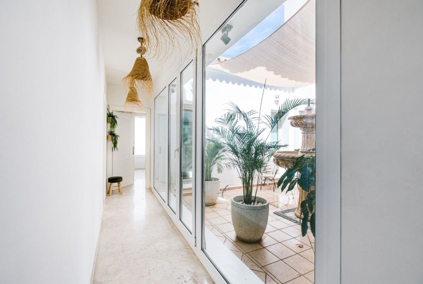 R5105857-Villa-For-Sale-Estepona-Detached-5-Beds-407-Built-7