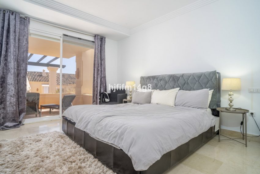 R5107042-Apartment-For-Sale-Nueva-Andalucia-Ground-Floor-2-Beds-263-Built-10
