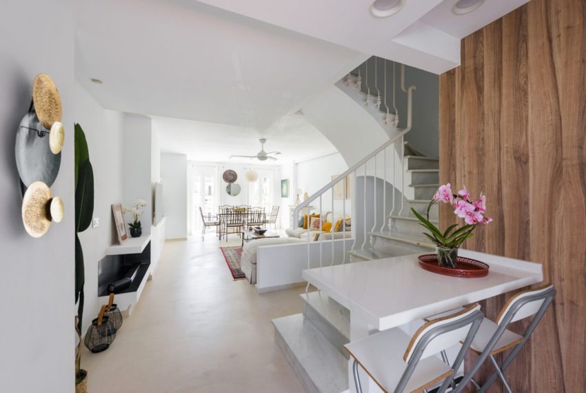 R5108635-Townhouse-For-Sale-Nueva-Andalucia-Terraced-3-Beds-132-Built-2