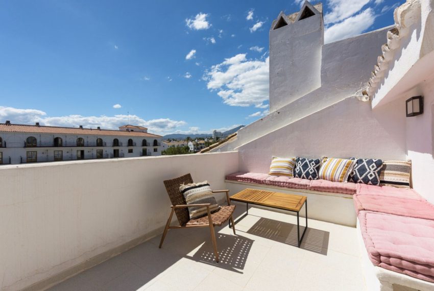 R5108635-Townhouse-For-Sale-Nueva-Andalucia-Terraced-3-Beds-132-Built-7