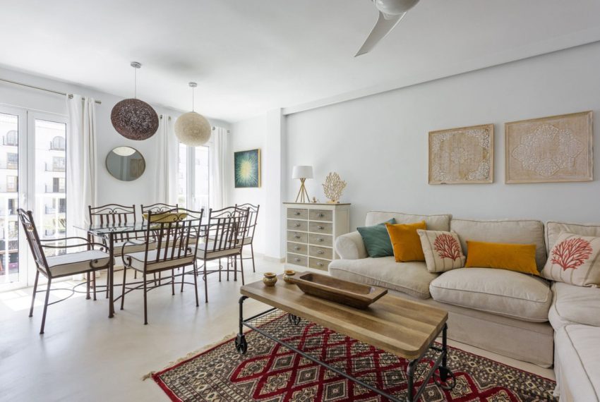 R5108635-Townhouse-For-Sale-Nueva-Andalucia-Terraced-3-Beds-132-Built