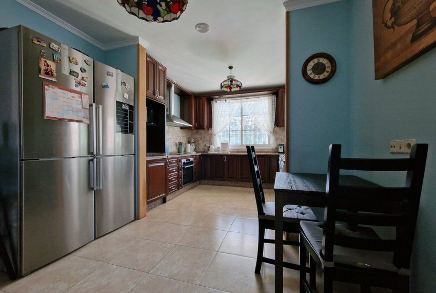 R5110717-Villa-For-Sale-Guadalmina-Baja-Detached-5-Beds-450-Built-13