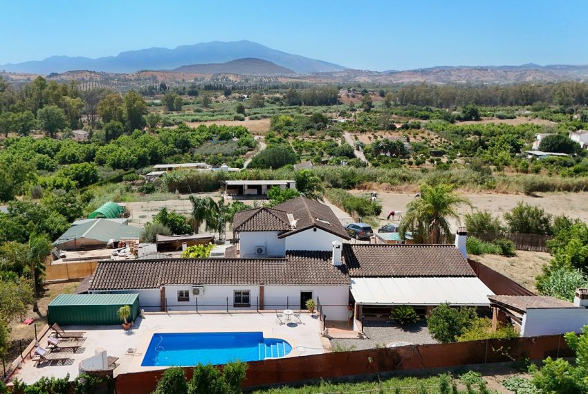R5115244-Villa-For-Sale-Coin-Detached-5-Beds-255-Built-1