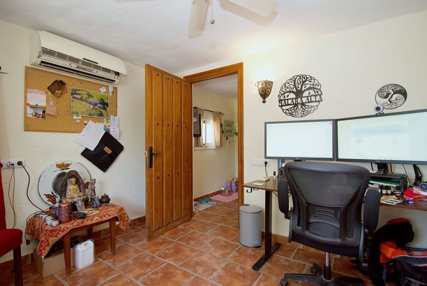 R5115244-Villa-For-Sale-Coin-Detached-5-Beds-255-Built-19
