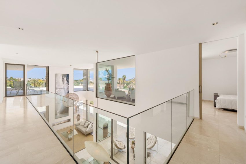 R5117725-Villa-For-Sale-Marbella-Detached-7-Beds-676-Built-11