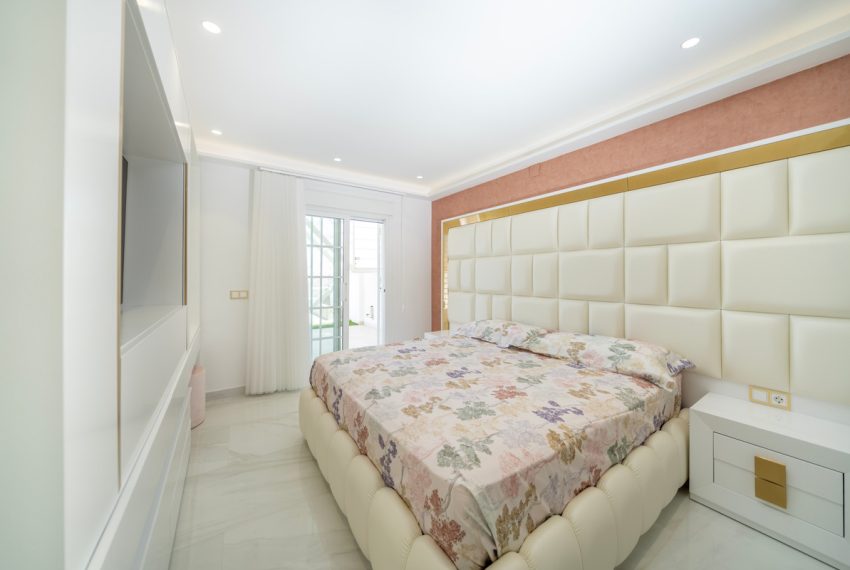 R5118349-Villa-For-Sale-Ojen-Semi-Detached-4-Beds-205-Built-11