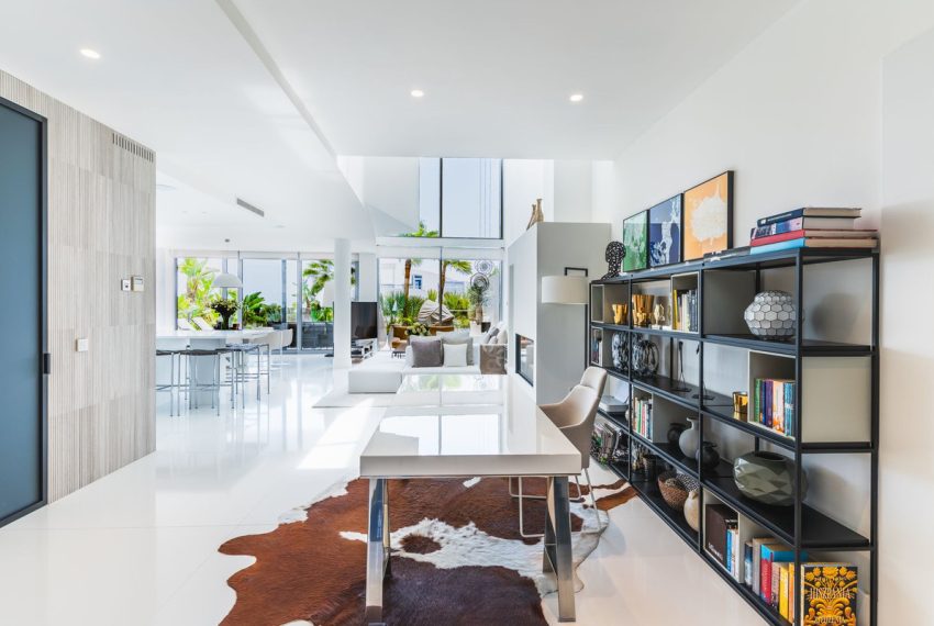 R5118889-Townhouse-For-Sale-Sierra-Blanca-Terraced-4-Beds-500-Built-3