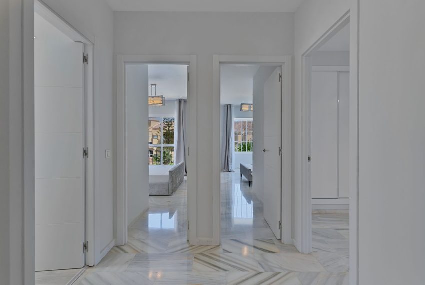 R5119675-Apartment-For-Sale-Bel-Air-Penthouse-3-Beds-124-Built-8