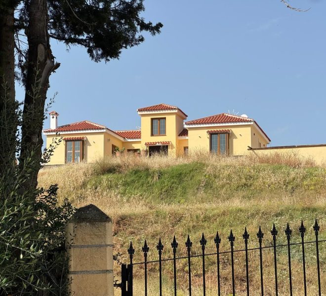 R5120755-Image 1-Detached - 4 Beds - 196 Built