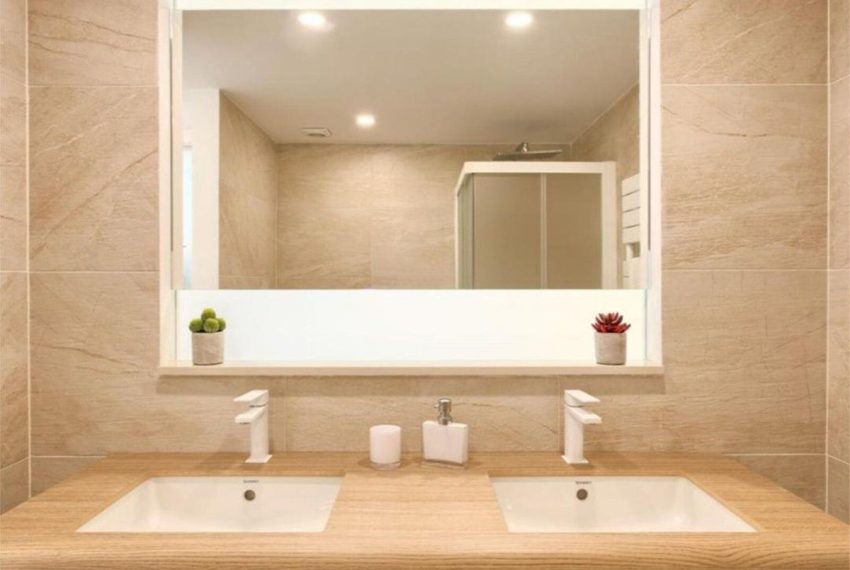 R5121433-Villa-For-Sale-Nueva-Andalucia-Semi-Detached-4-Beds-131-Built-10