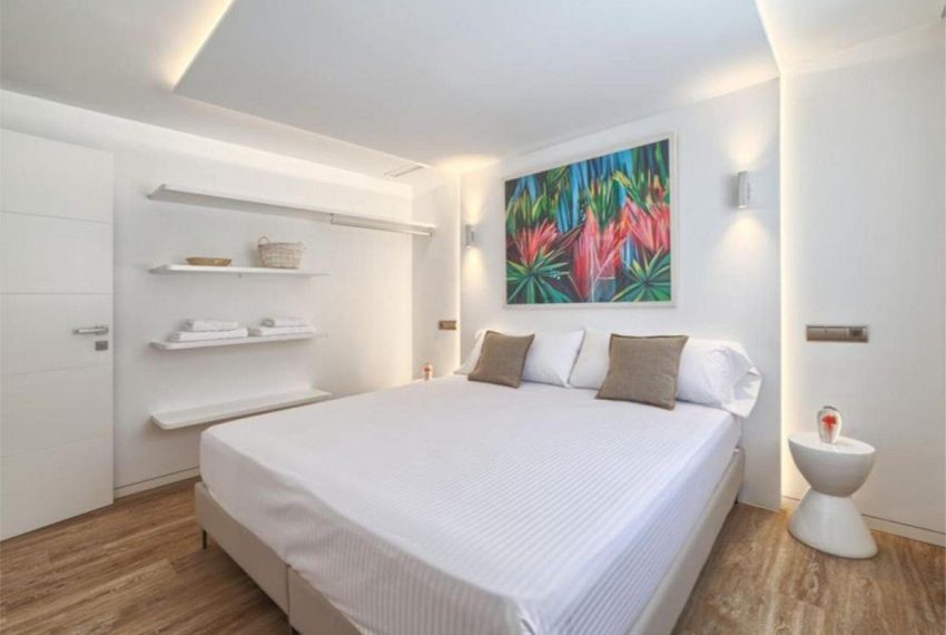 R5121433-Villa-For-Sale-Nueva-Andalucia-Semi-Detached-4-Beds-131-Built-7