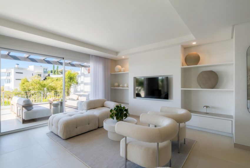 R5126269-Apartment-For-Sale-La-Quinta-Penthouse-Duplex-3-Beds-308-Built-2