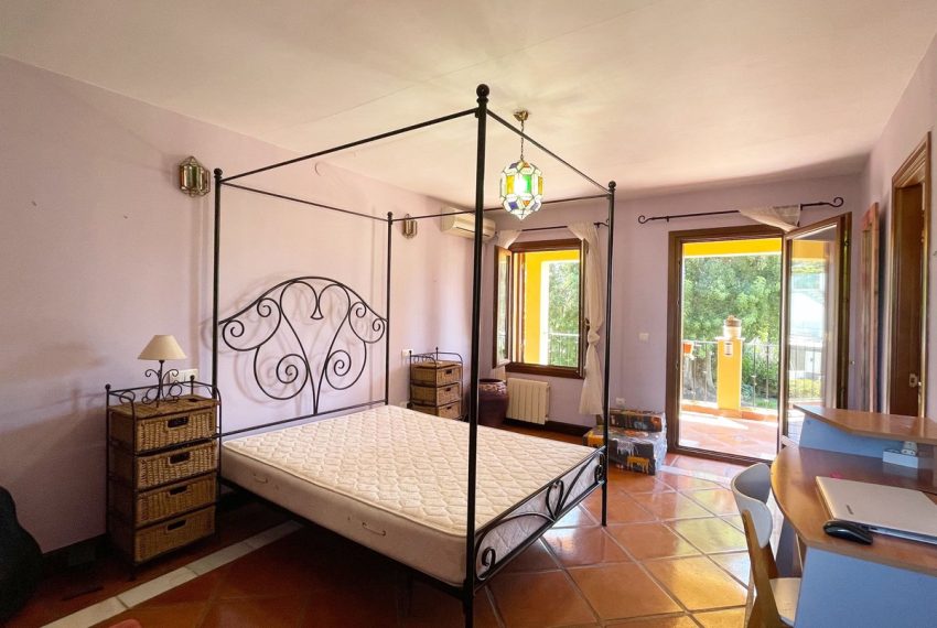 R5126434-Villa-For-Sale-San-Pedro-de-Alcantara-Detached-5-Beds-300-Built-12