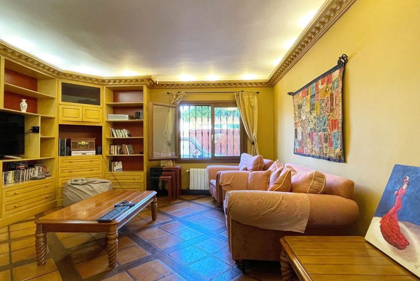 R5126434-Villa-For-Sale-San-Pedro-de-Alcantara-Detached-5-Beds-300-Built-4