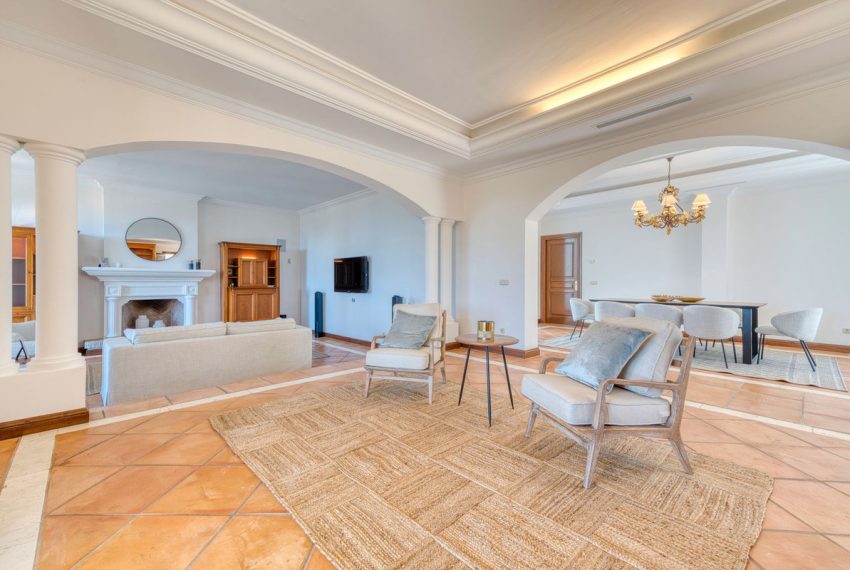 R5126929-Villa-For-Sale-La-Zagaleta-Detached-6-Beds-868-Built-11