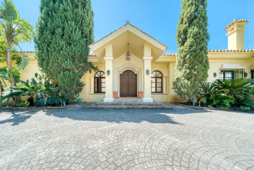 R5126929-Villa-For-Sale-La-Zagaleta-Detached-6-Beds-868-Built-2