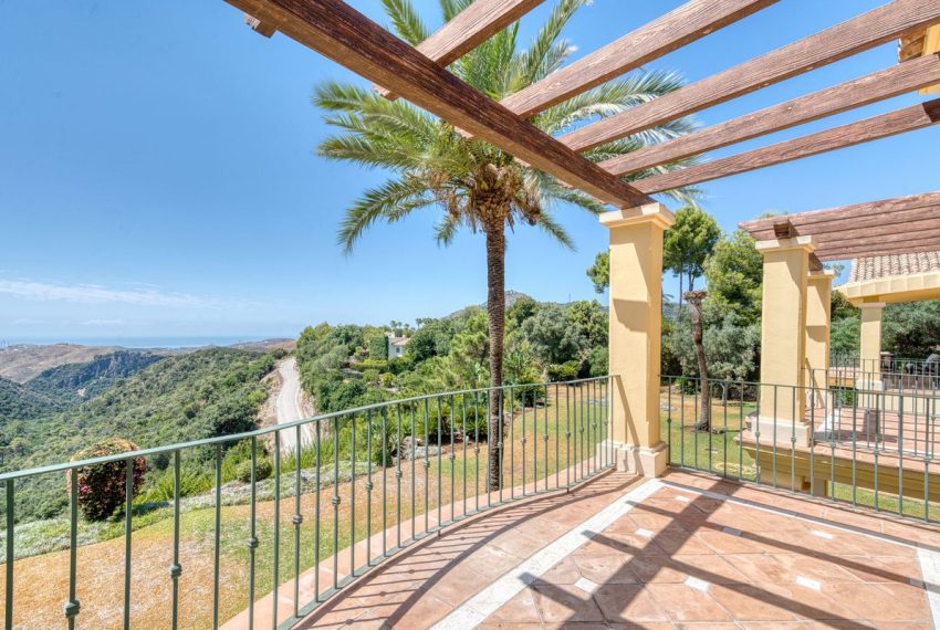R5126929-Villa-For-Sale-La-Zagaleta-Detached-6-Beds-868-Built-7