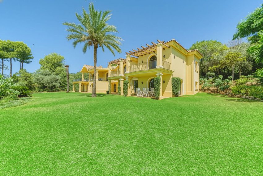 R5126929-Villa-For-Sale-La-Zagaleta-Detached-6-Beds-868-Built