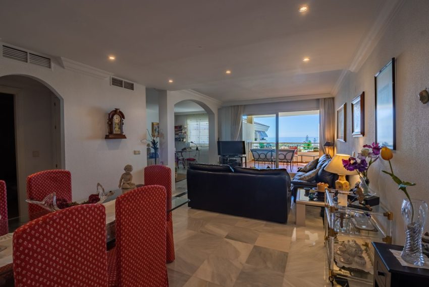 R5127019-Apartment-For-Sale-The-Golden-Mile-Penthouse-Duplex-4-Beds-185-Built-1