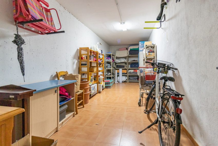 R5127019-Apartment-For-Sale-The-Golden-Mile-Penthouse-Duplex-4-Beds-185-Built-19