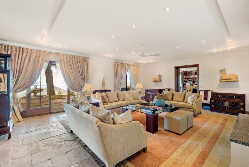 R5129392-Villa-For-Sale-Ojen-Detached-9-Beds-1688-Built-11