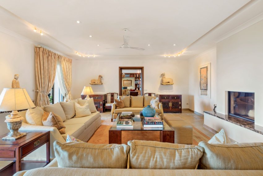 R5129392-Villa-For-Sale-Ojen-Detached-9-Beds-1688-Built-12