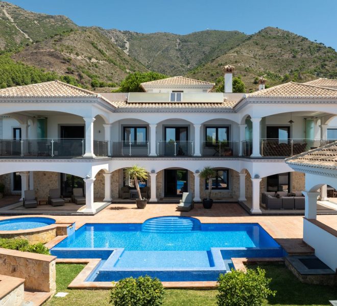 R5129767-Image 1-Detached - 4 Beds - 400 Built