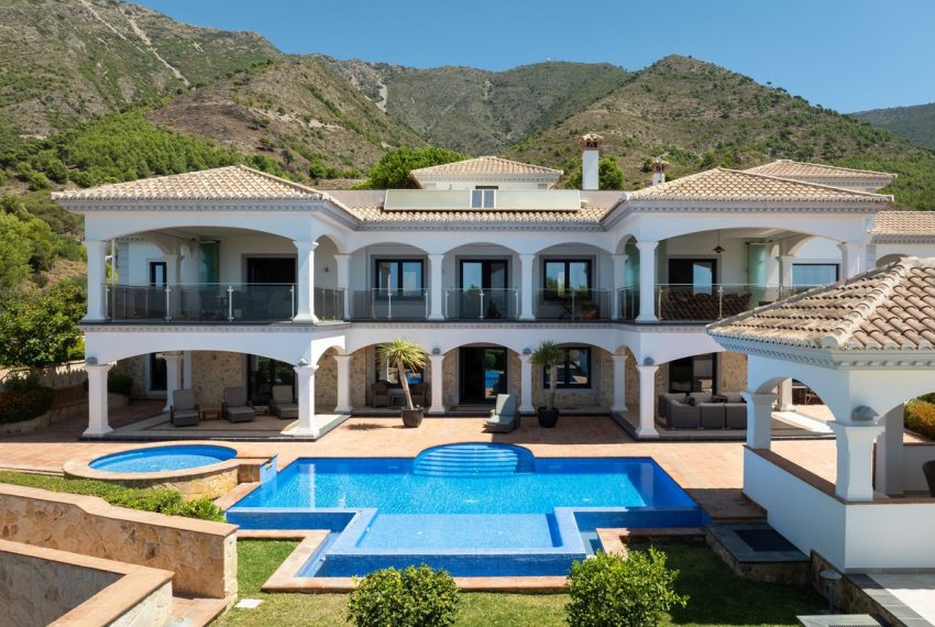 R5129767-Villa-For-Sale-Mijas-Detached-4-Beds-400-Built