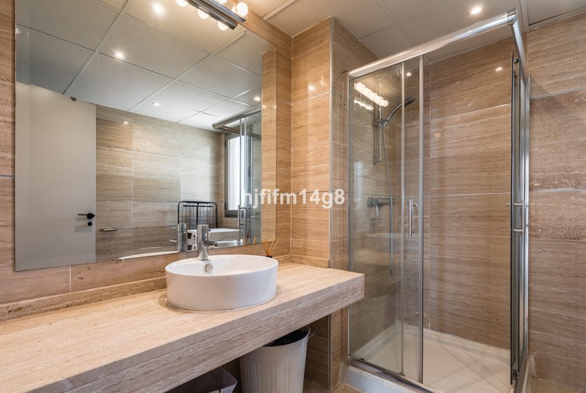 R5129992-Apartment-For-Sale-Benahavis-Penthouse-3-Beds-119-Built-16