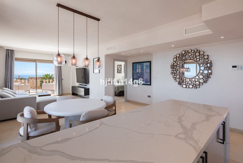 R5129992-Apartment-For-Sale-Benahavis-Penthouse-3-Beds-119-Built-8