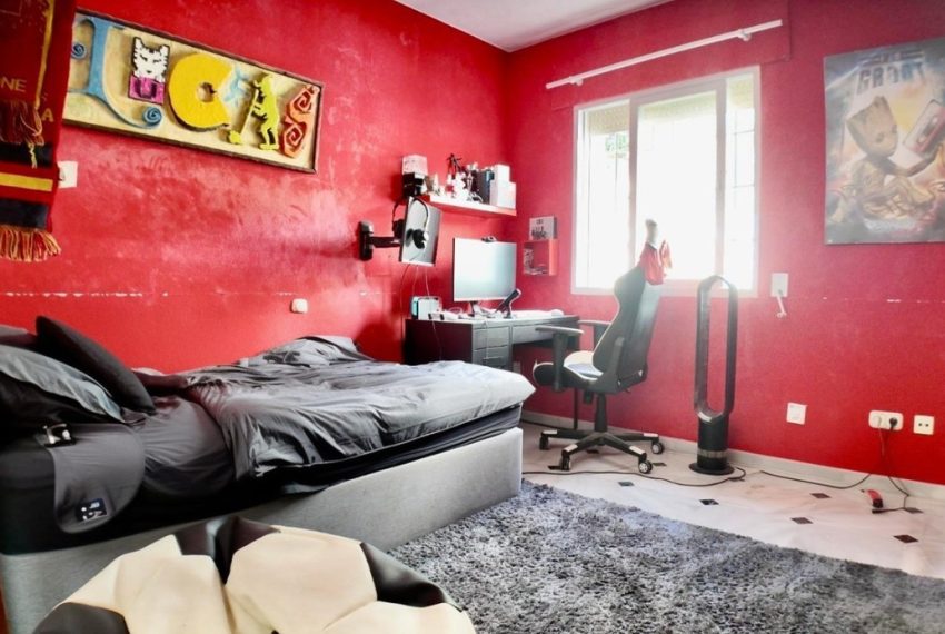 R5132815-Villa-For-Sale-Ojen-Detached-5-Beds-447-Built-10