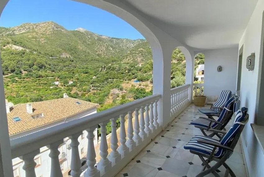 R5132815-Villa-For-Sale-Ojen-Detached-5-Beds-447-Built-7