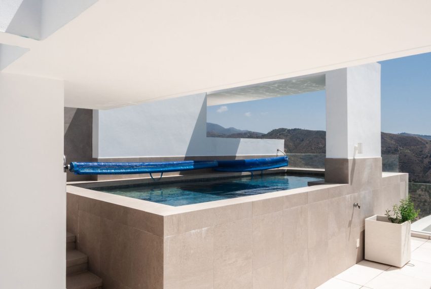 R5133352-Apartment-For-Sale-Marbella-Penthouse-Duplex-3-Beds-387-Built-3