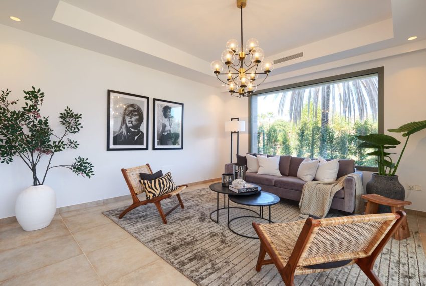 R5134288-Villa-For-Sale-Estepona-Detached-6-Beds-306-Built-4