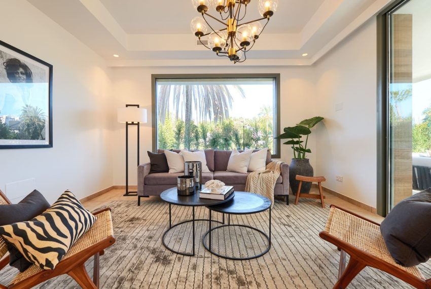 R5134288-Villa-For-Sale-Estepona-Detached-6-Beds-306-Built-8