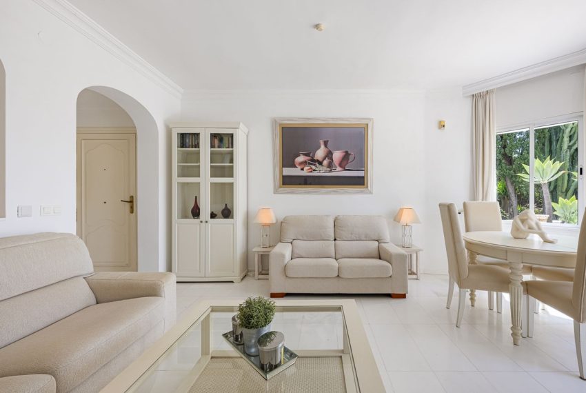 R5134717-Apartment-For-Sale-The-Golden-Mile-Middle-Floor-2-Beds-100-Built-12